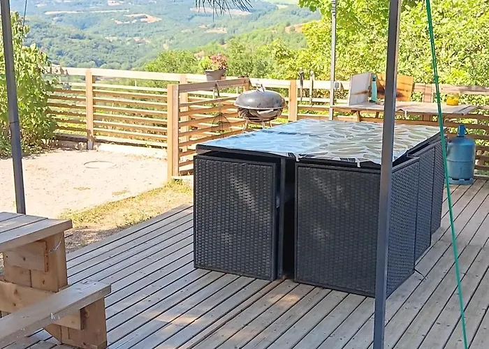 בית נופש Le Voute Confort Et Repos *