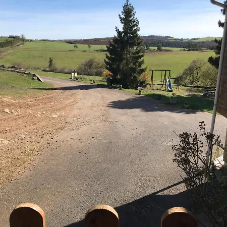 Le Voute Confort Et Repos Semesterbostad Saint-Beauzely