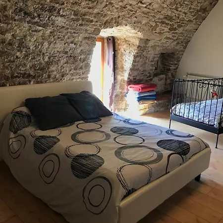 Holiday home Le Voute Confort Et Repos