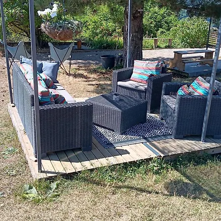 Le Voute Confort Et Repos Holiday home *