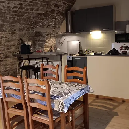 Le Voute Confort Et Repos Holiday home Saint-Beauzely