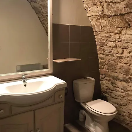 Le Voute Confort Et Repos Semesterbostad Saint-Beauzely